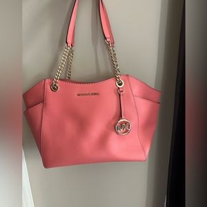Michael Kors hand bag